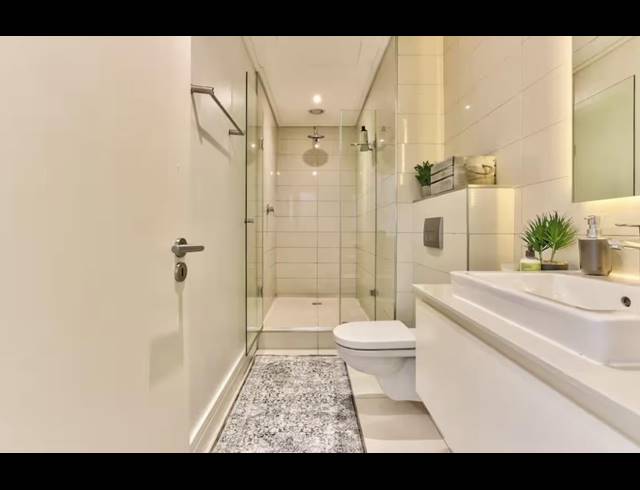 1 BEDROOM APARTMENT TO LET IN CAPE TOWN CITY CENTRE